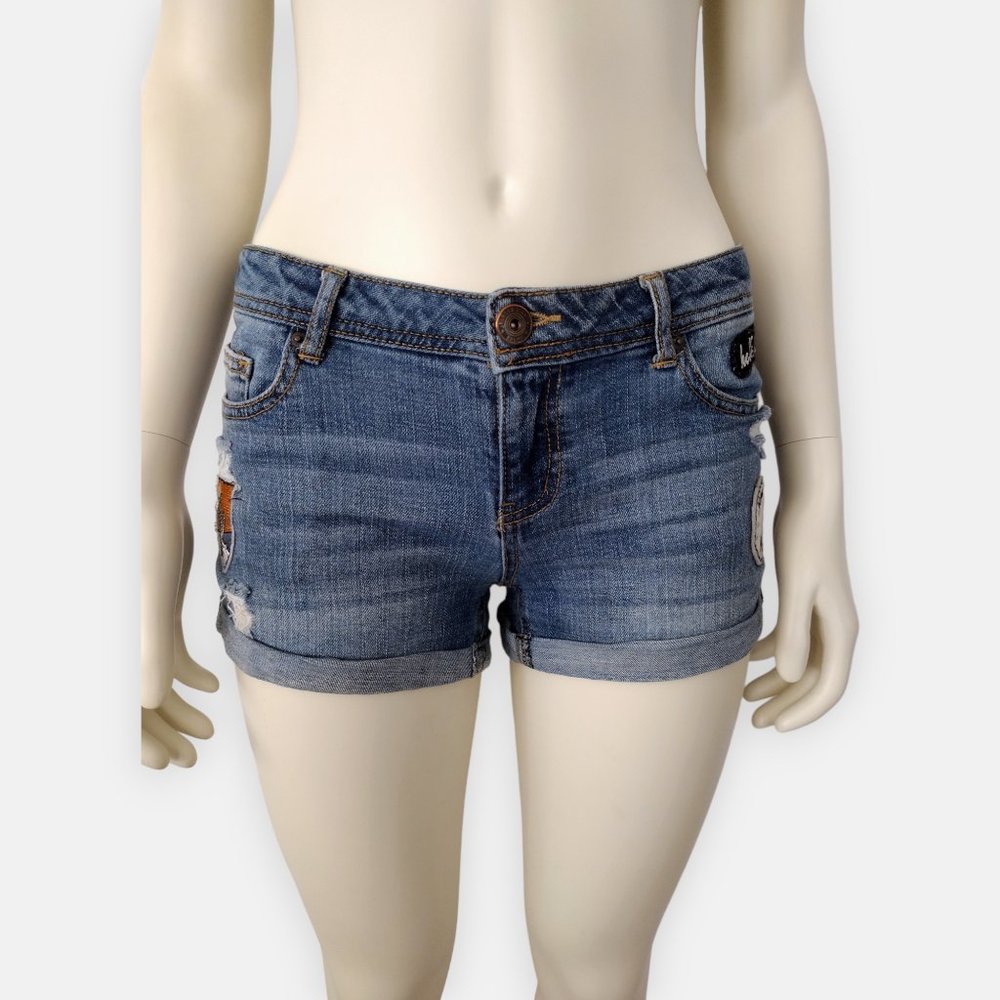 Vanilla Star Distressed Cuffed Leg Patch Denim Jean Shorts